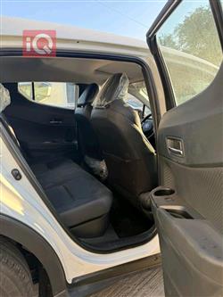 تويوتا سي اتش ار